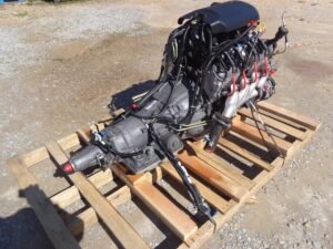 2002 4.8 Chevy Vortec Engine with 2WD 4L60E Transmission and Complete Wiring Harness - Image 3